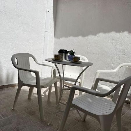 Apartmán Modern 2Br Near Centre -5Min Wlk Patras Exteriér fotografie